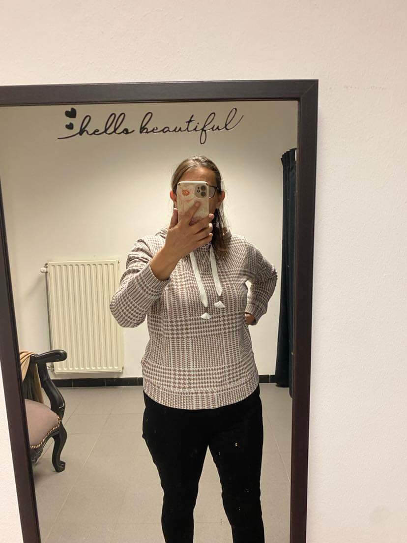 B8533C72-6972-48AE-82D0-A555A609A70B