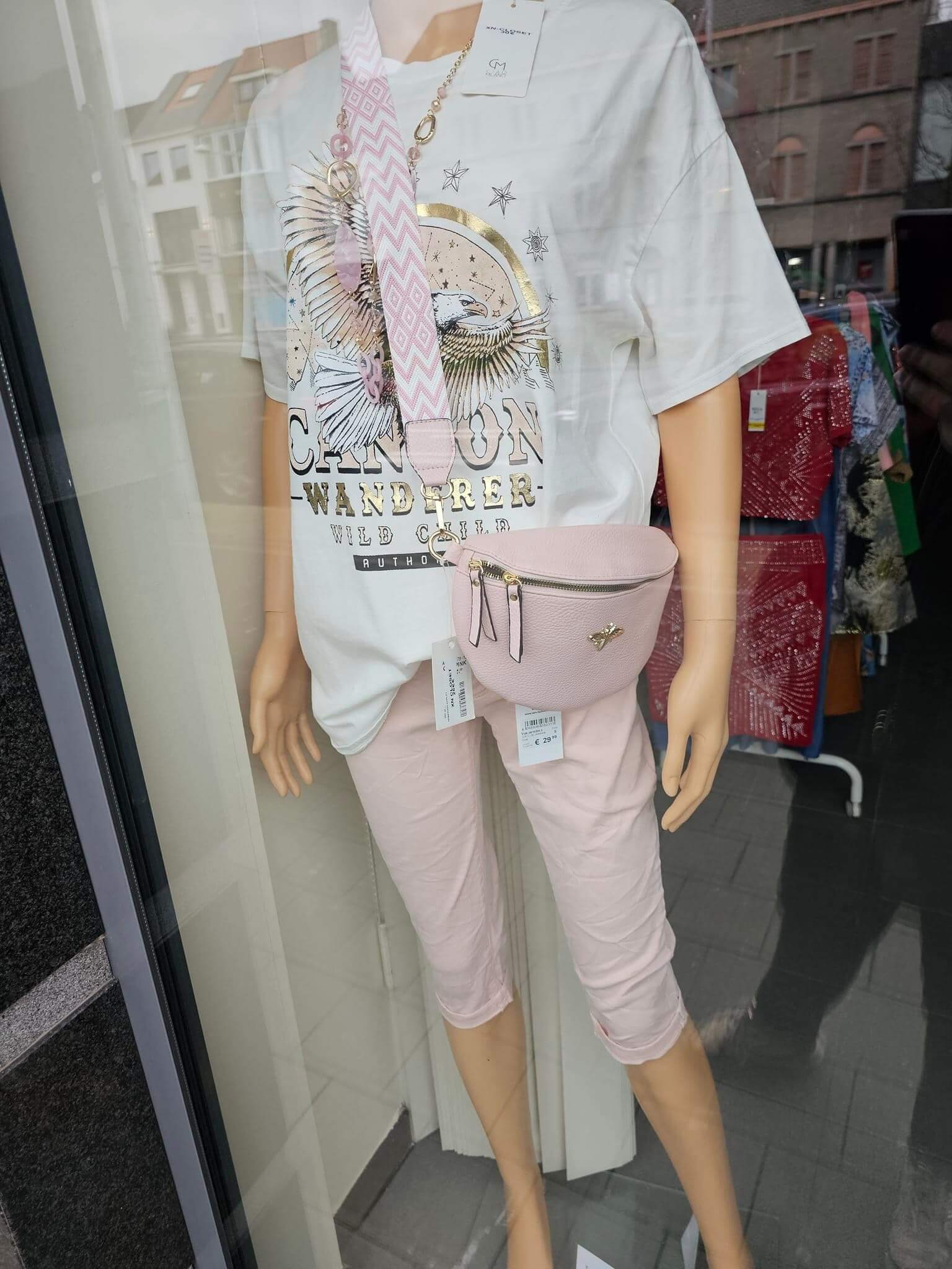 A0781462-A37E-4787-A39A-F196EADF0FB7