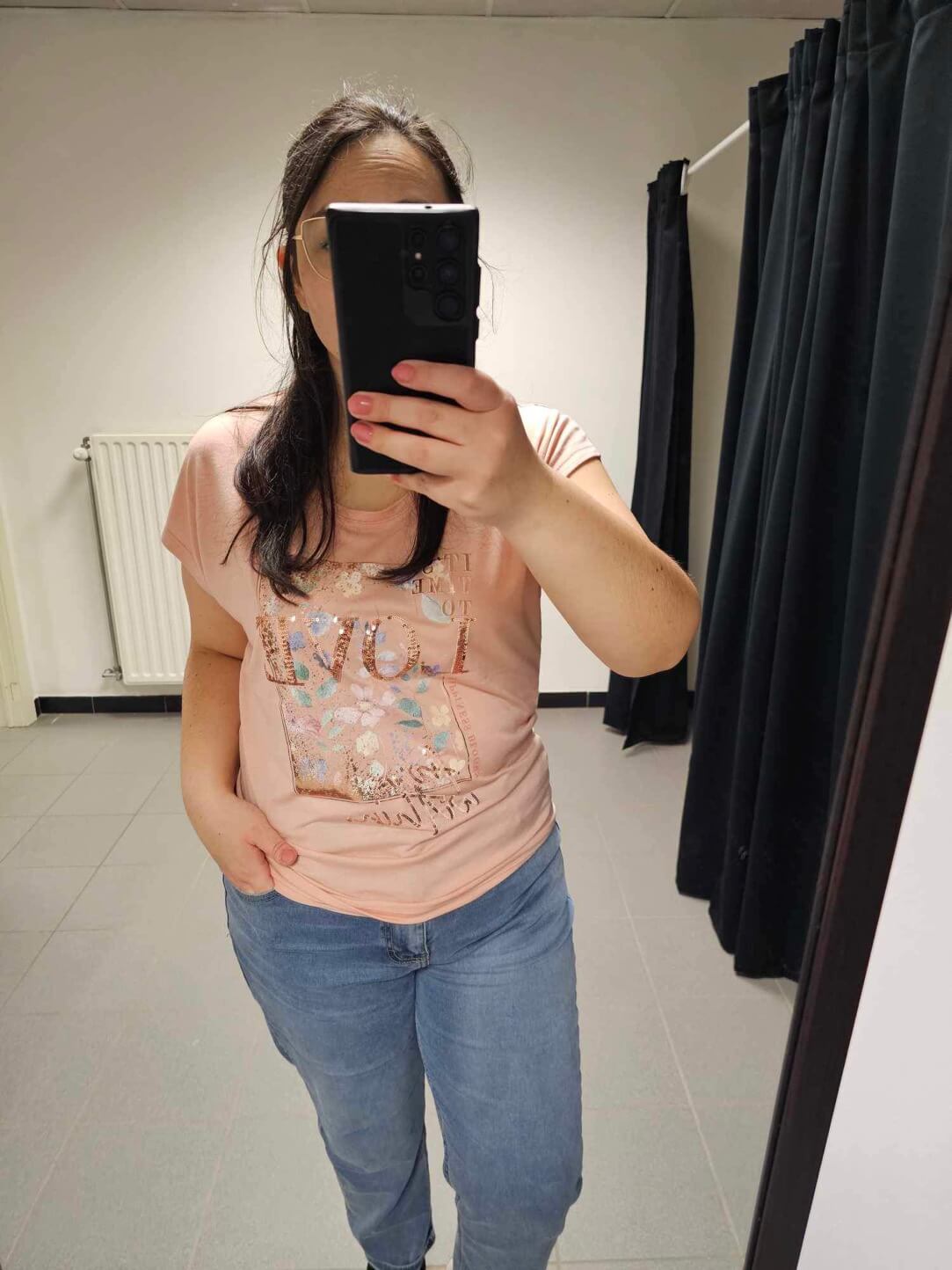 61FEDE91-20DA-49BC-8BD3-297DACD974B0