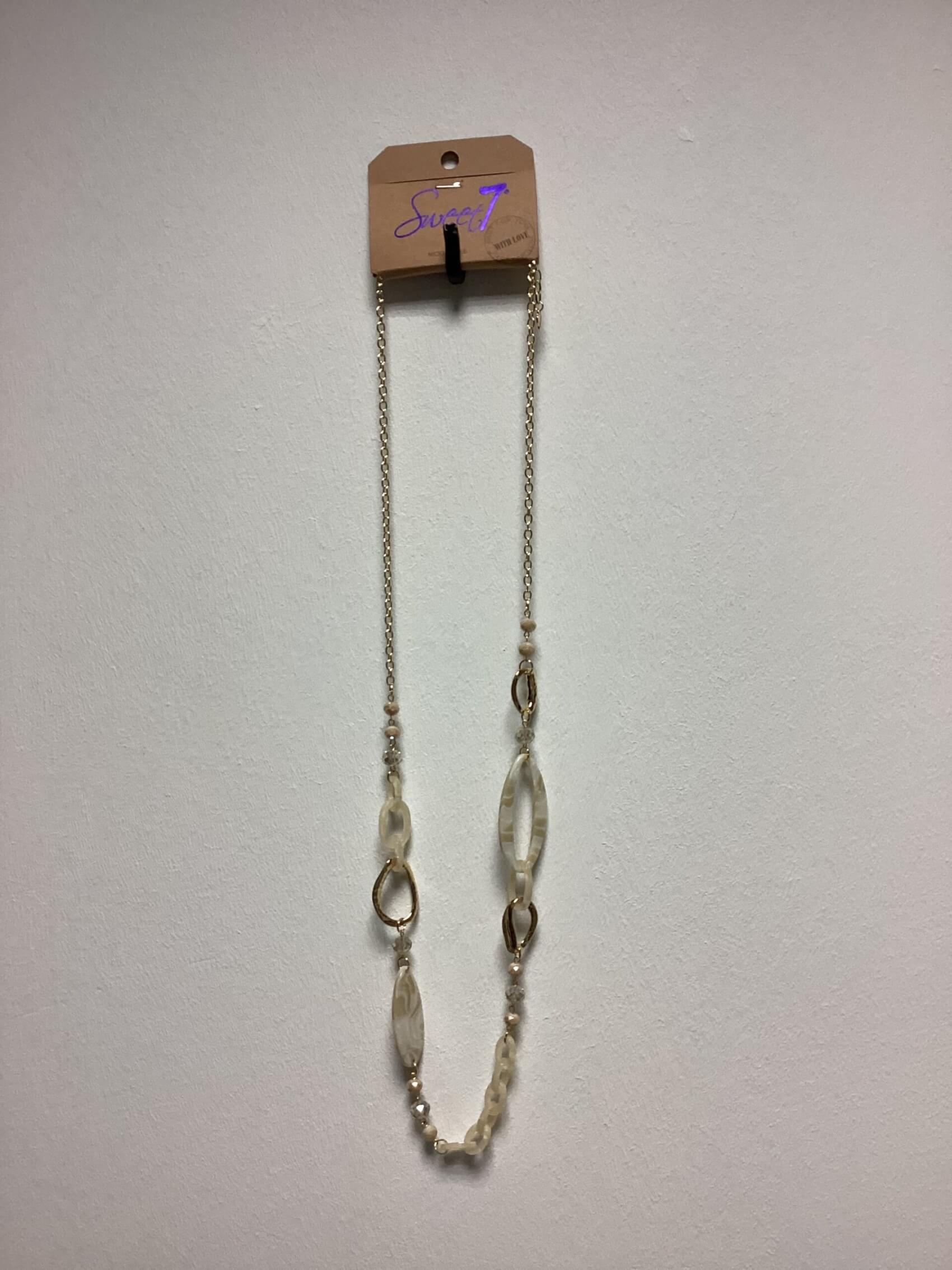 17FA8039-6A70-4140-AC4D-C9132F322CF1