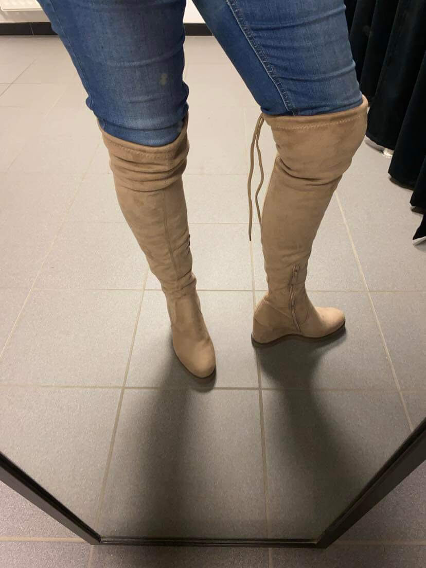 19FF4777-0CAD-4282-A01F-67C014852F93