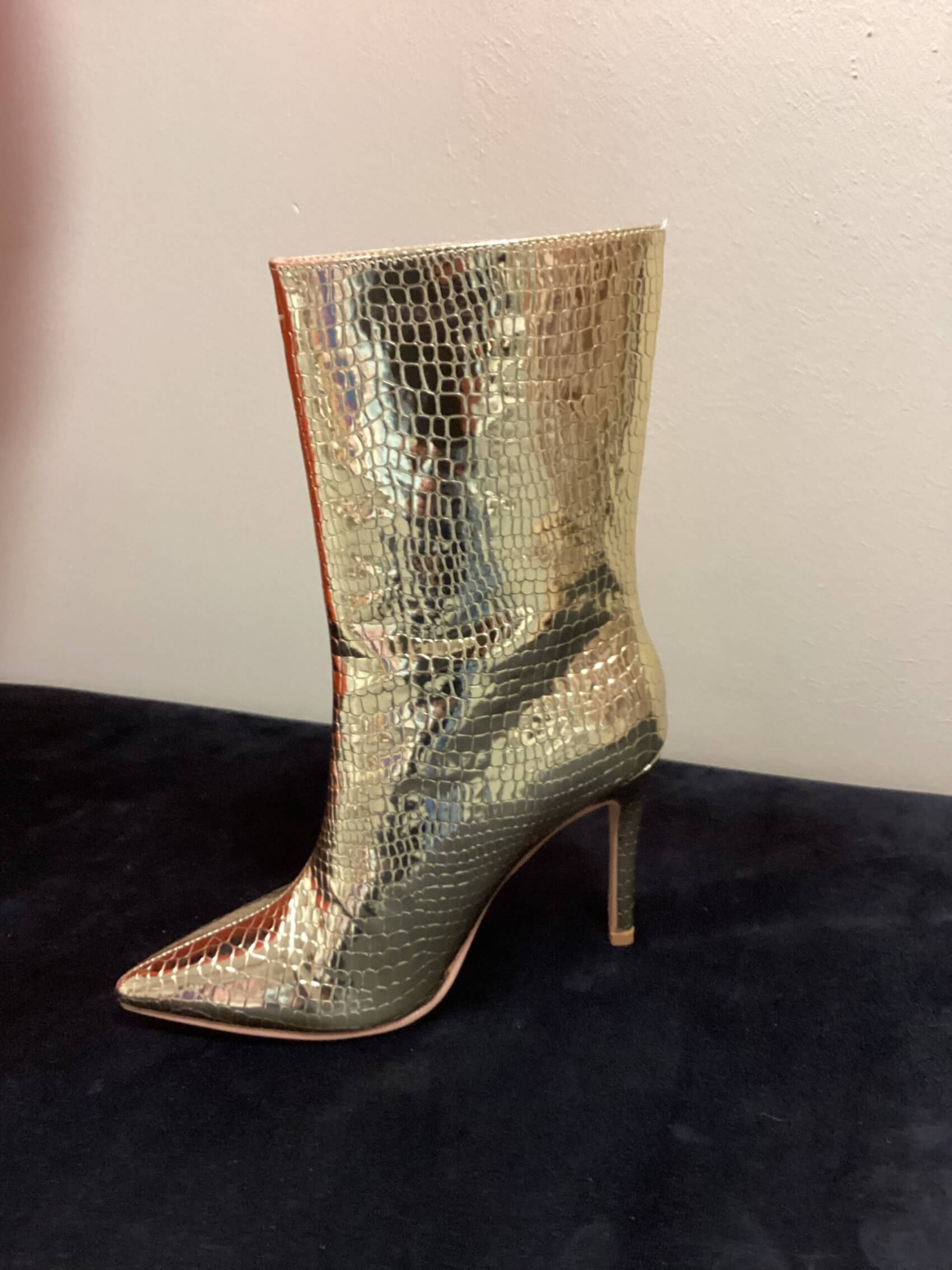 4007050A-7C87-438A-8539-F4415C8E646A