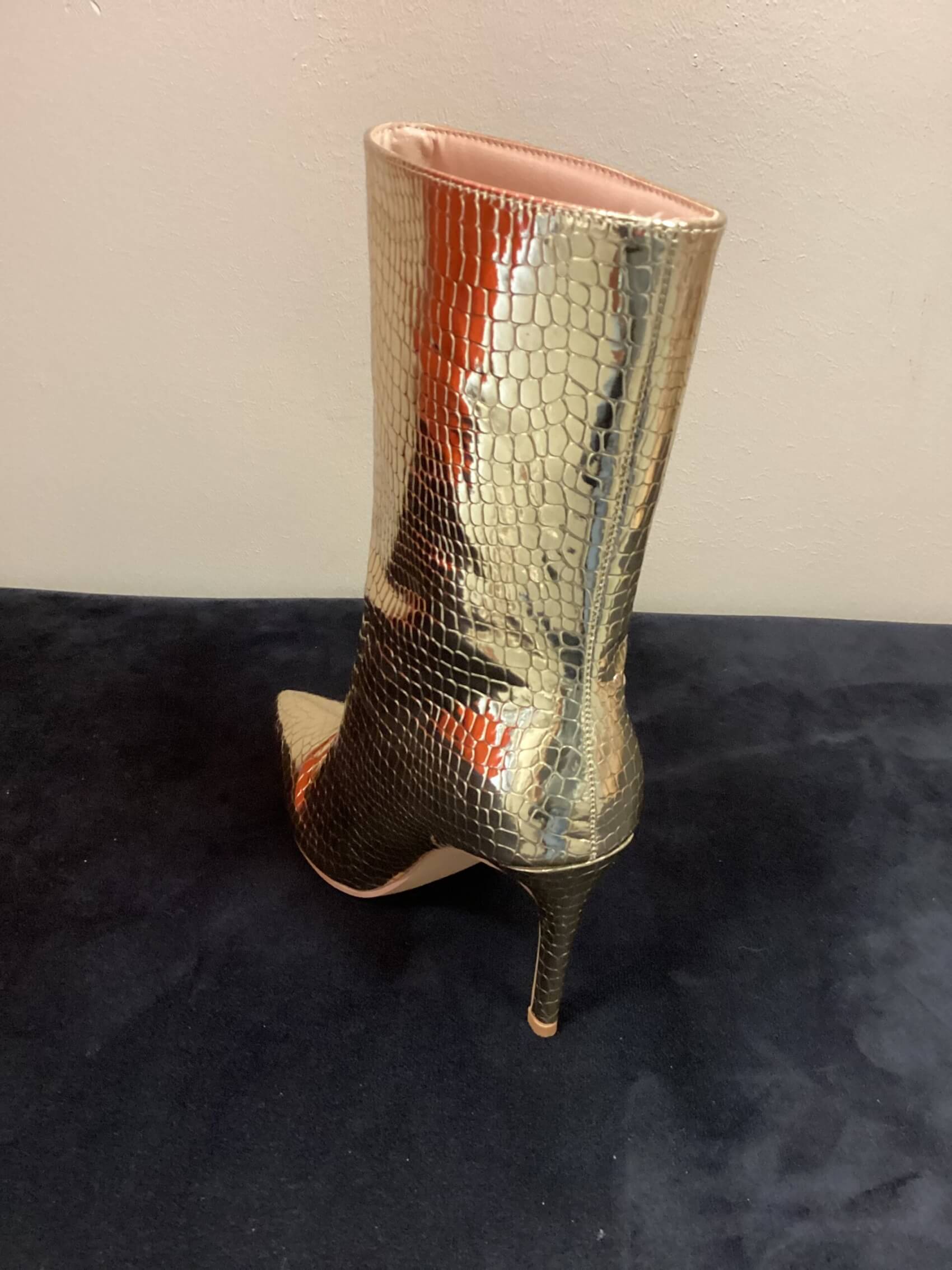 50972968-6ADA-427E-A3A7-0B1D83E4EB45