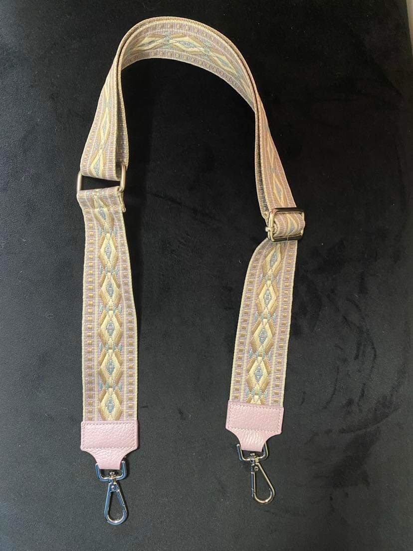 9AD5889F-777A-4650-A863-ABB4CEBEA554