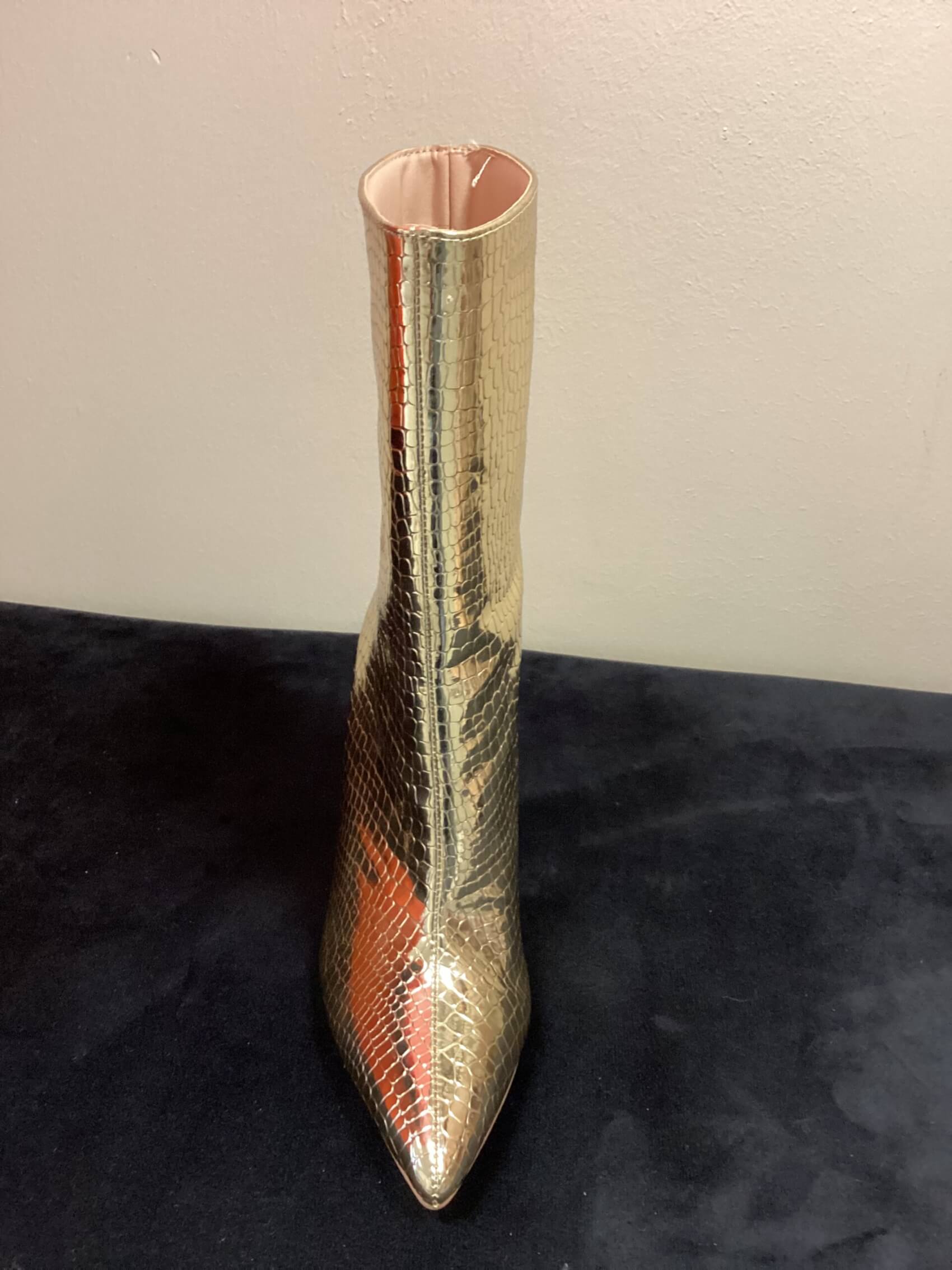 A3F6887F-F415-49C4-890F-0A3DCDFDE8A0